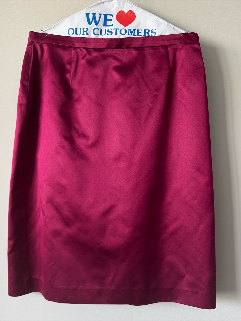 Vintage Carolina Herrera Cherry Oiled Silk Skirt Size 12 Y2K Read